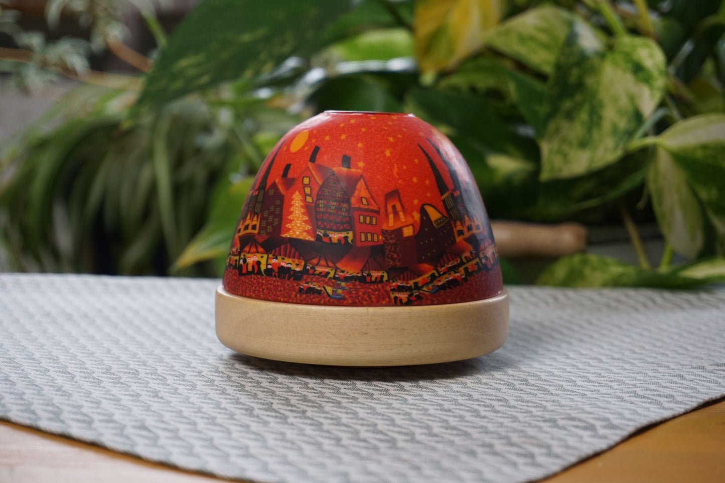 Art-Color-Dome - Stadt in Rot